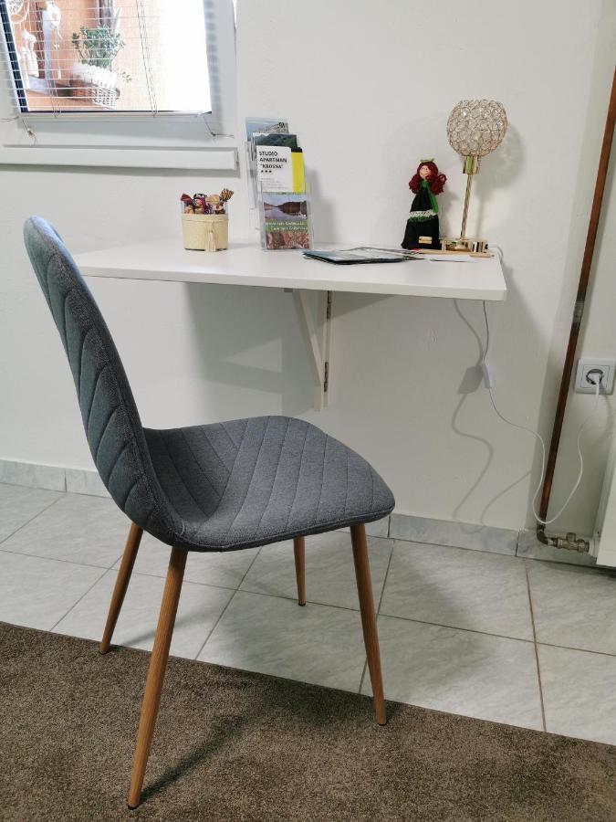 Studio Apartman Krosna Perusic Luaran gambar