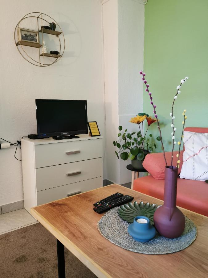 Studio Apartman Krosna Perusic Luaran gambar