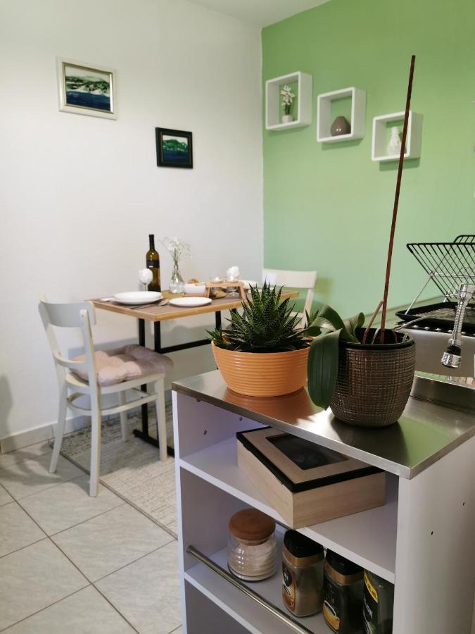 Studio Apartman Krosna Perusic Luaran gambar
