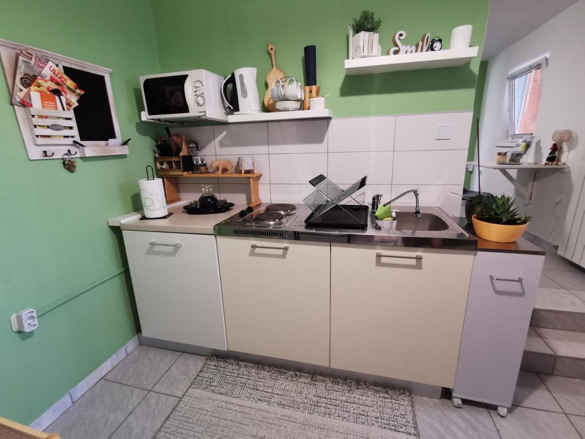 Studio Apartman Krosna Perusic Luaran gambar
