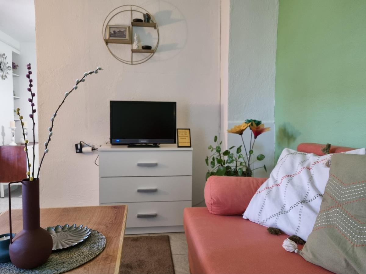Studio Apartman Krosna Perusic Luaran gambar